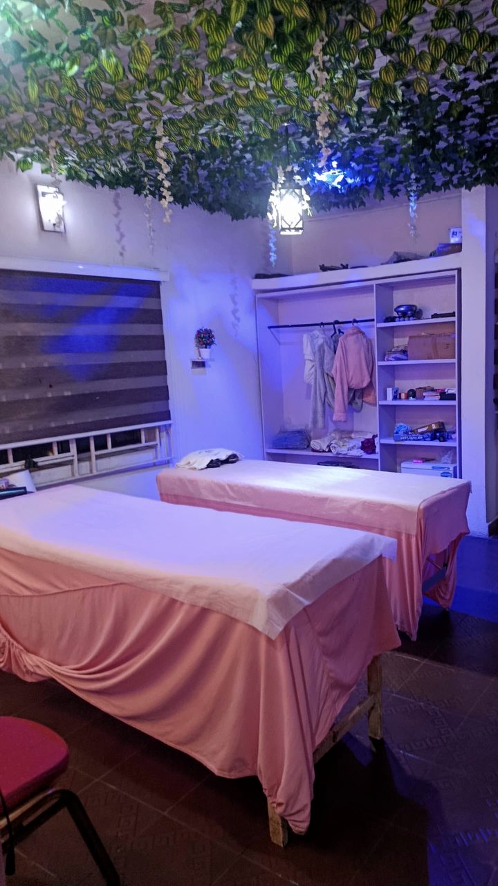 Treatment room with lantern light